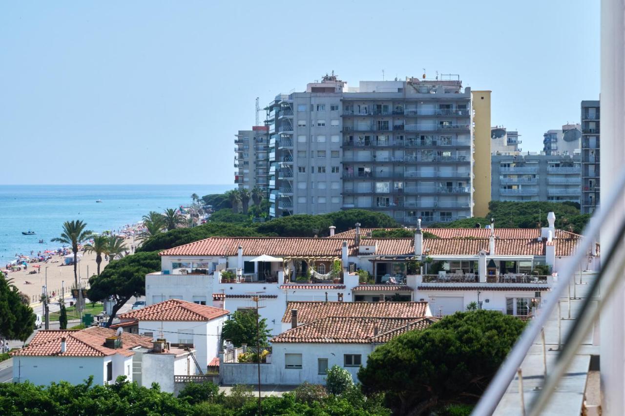 Lovely 2 Bedroom Apartment With Terrace Blanes Eksteriør billede
